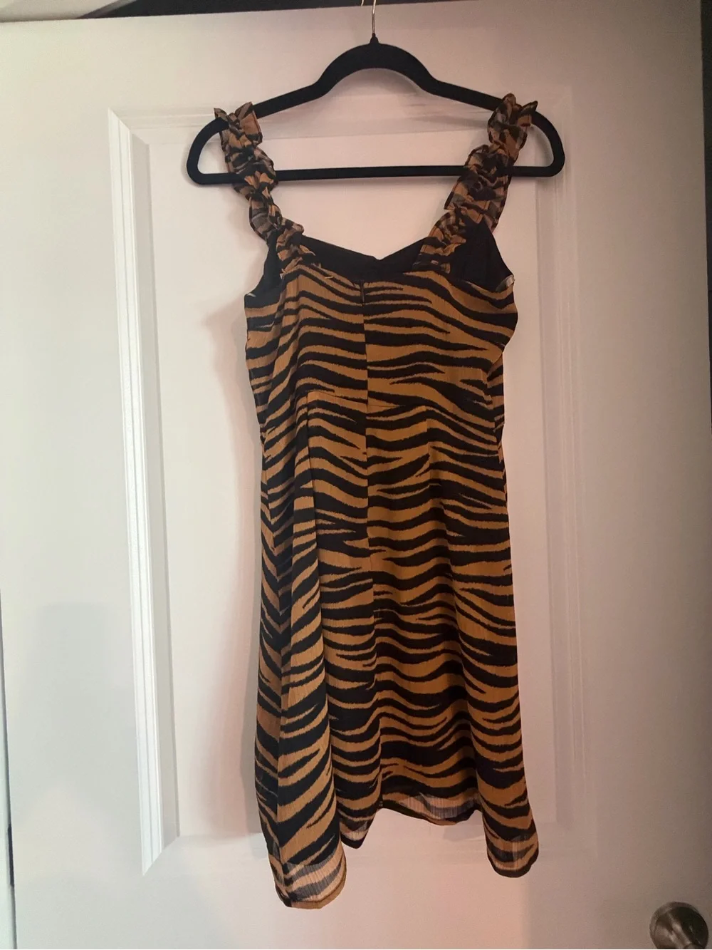 All in favor Tiger-Stripe Slip Dress with Ruffled Straps - Black & Tan - Picture 2 of 3
